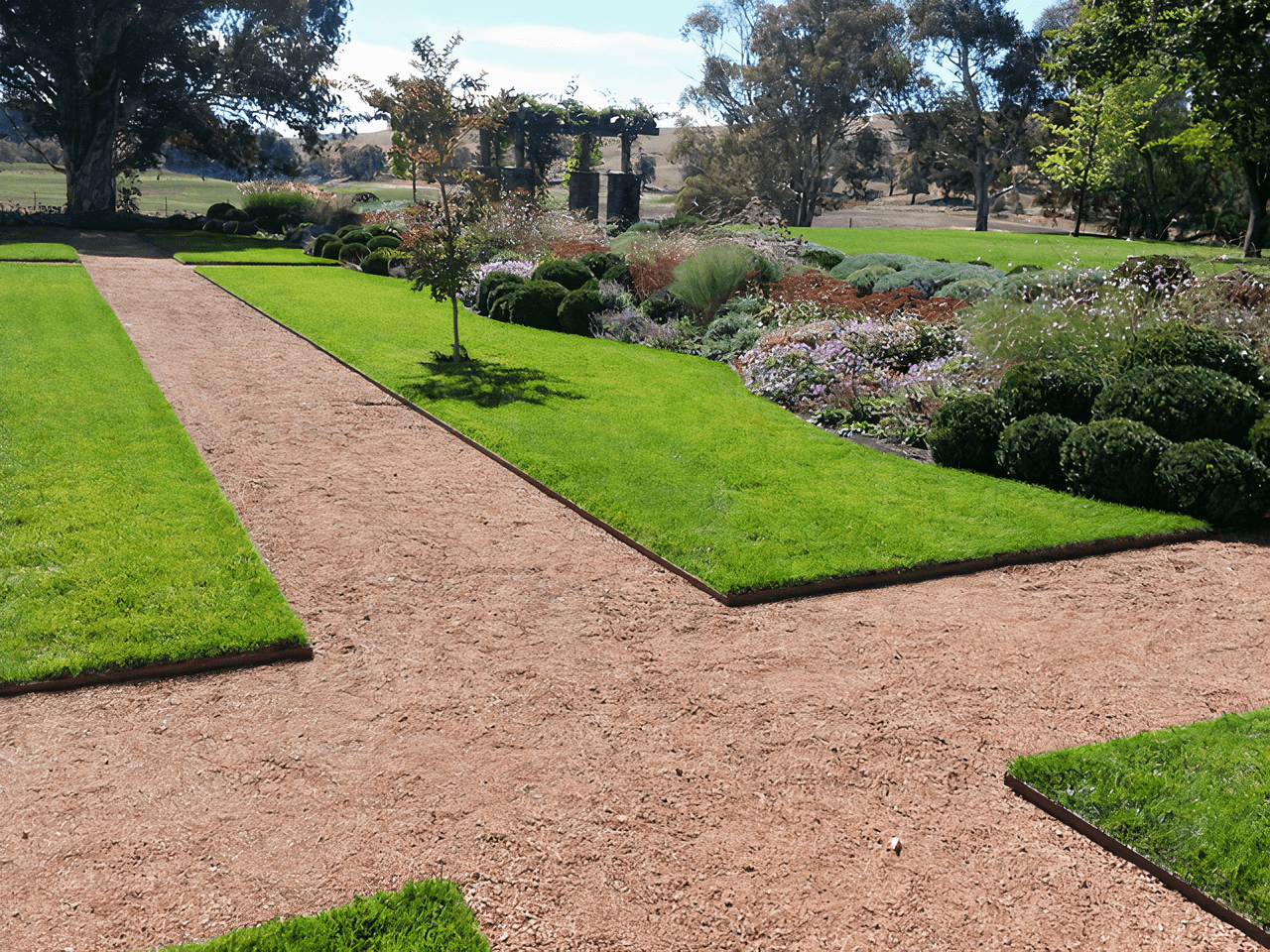Perfect lawn and edging by Dan and Dan Landscaping
